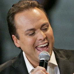 frans bauer zingt concert microfoon